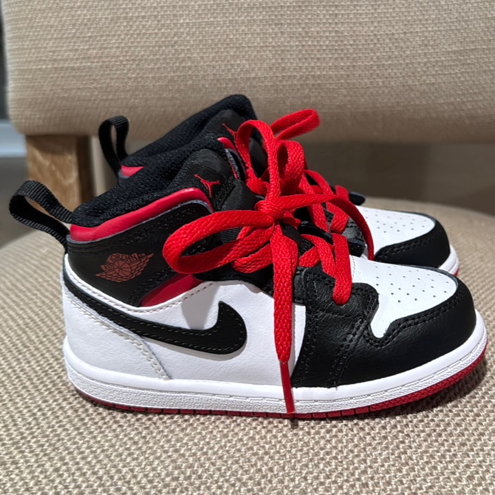 SOLD - Nike Jordans Black/White/Red Sneakers